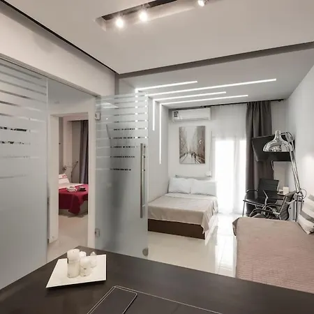 Modern Office Apartment.wifi,2a/c,luxury Fur/tures Appartamento